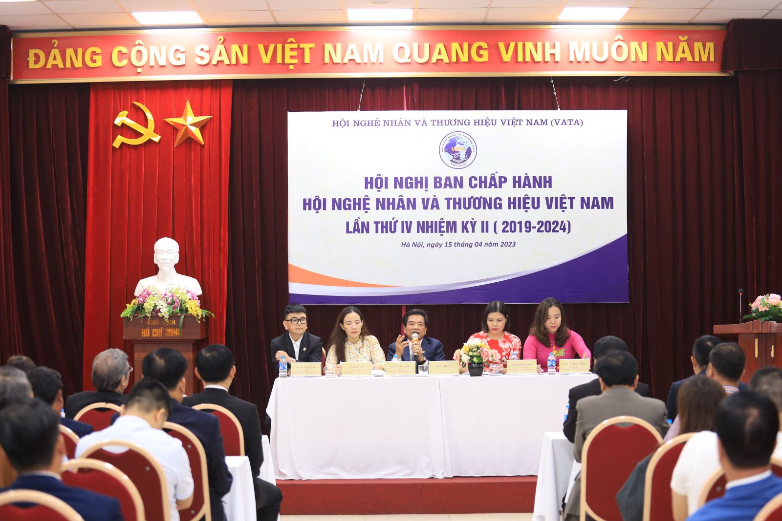 Hội nghị BCH Trung ương Hội Nghệ nhân và Thương hiệu Việt Nam lần thứ IV nhiệm kỳ II (2019-2024) thống nhất nhiều nội dung quan trọng